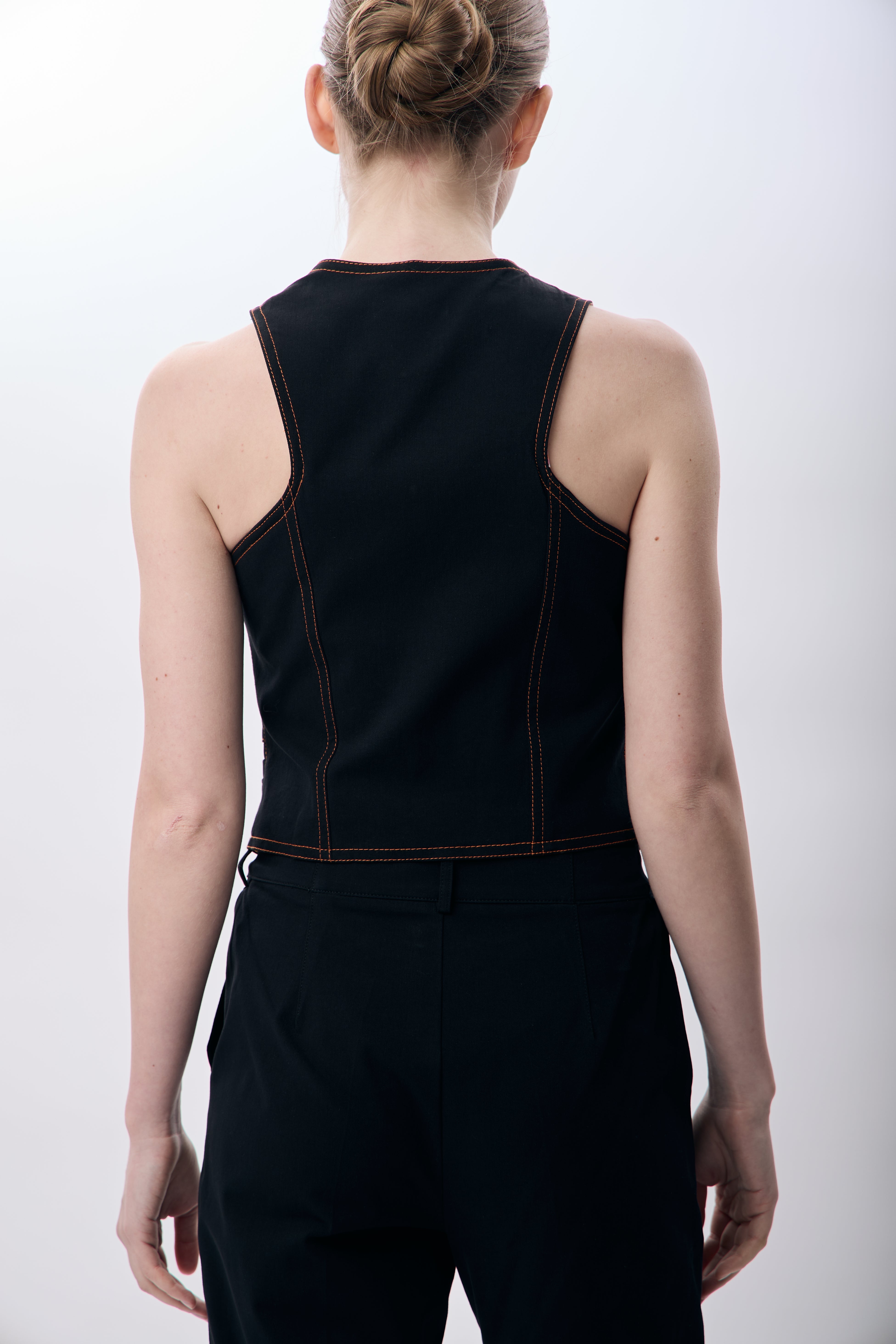 Diagonal-Bele Oturan Kısa Yelek-Yelek-2-Milagron.com