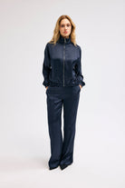 Diagonal-Bol Kesim Pantolon-PANTOLON-1-Milagron.com