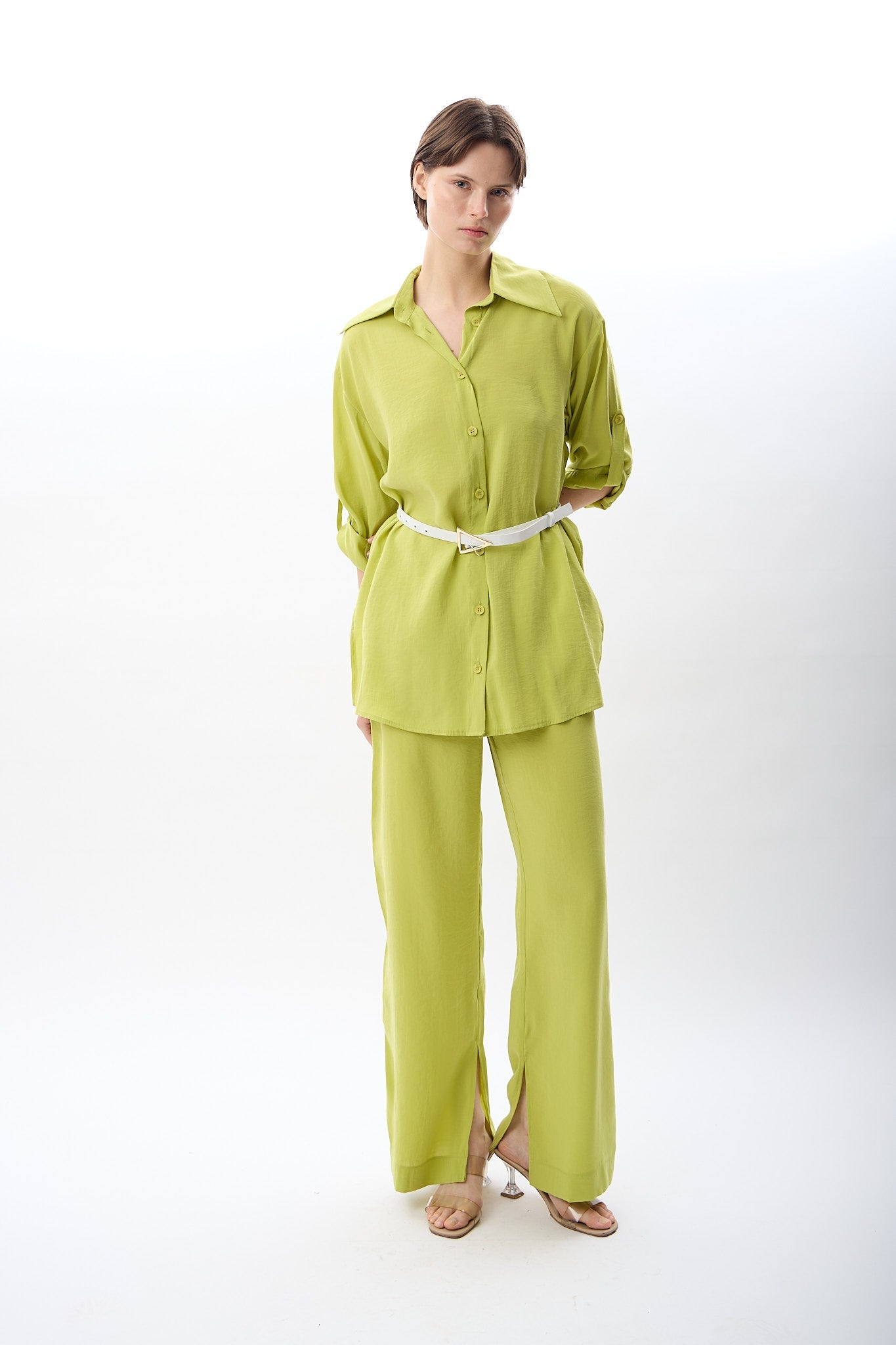 Diagonal-Bol Kesim Yırtmaçlı Pantolon-Pantolon-3-Milagron.com