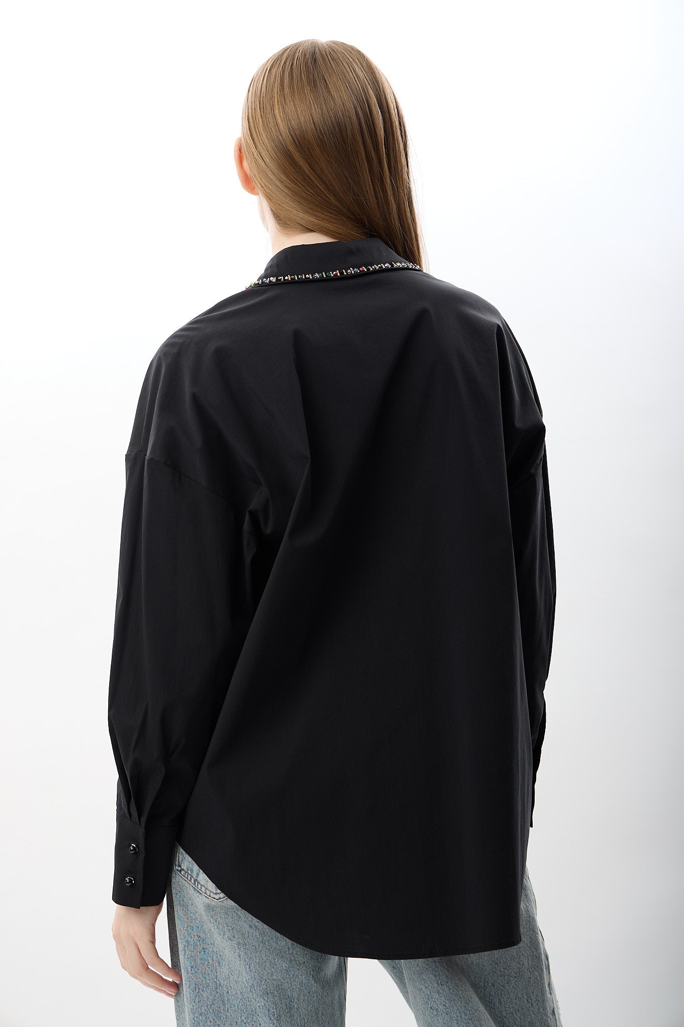 Diagonal-Boncuk Detaylı Rahat Kesim Gömlek-Gömlek-6-Milagron.com