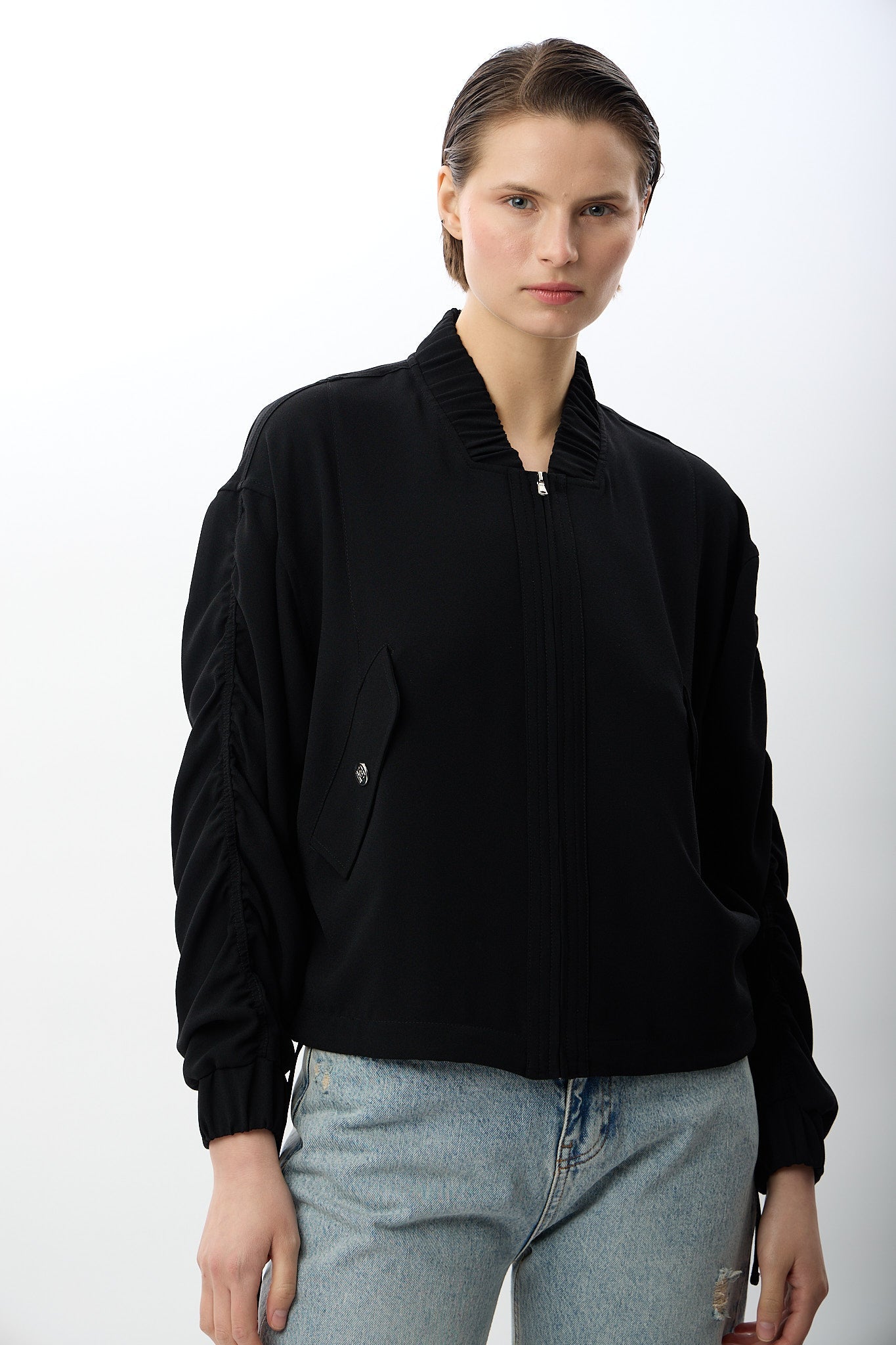 Diagonal-Büzgülü Kol Fermuarlı Bomber Ceket (Siyah)-CEKET-2-Milagron.com