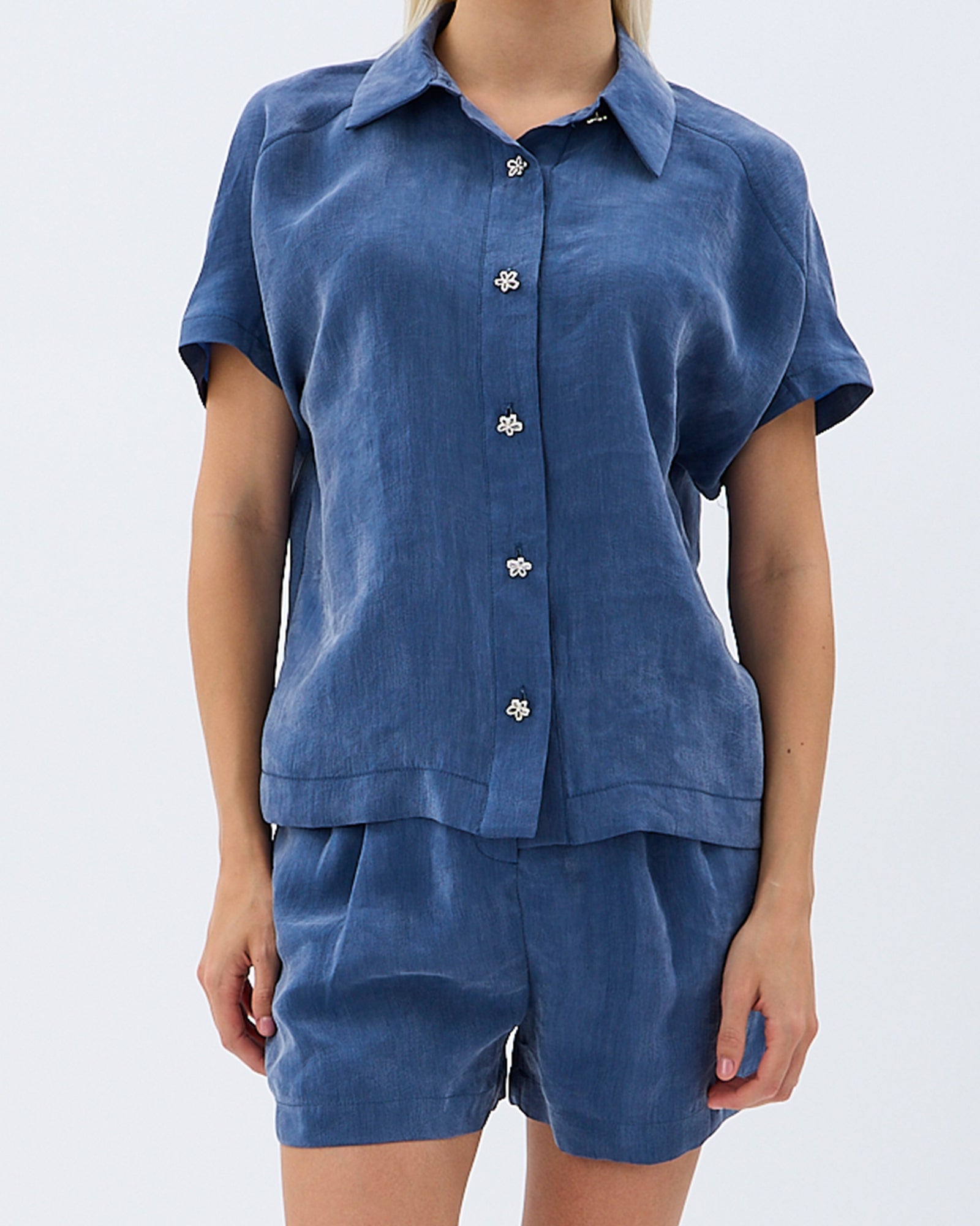 Diagonal-Cepli Düz Kesim Şort-Şort-6-Milagron.com