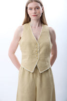 Diagonal-Düğmeli Keten Kolsuz Yelek (Bej)-YELEK-7-Milagron.com