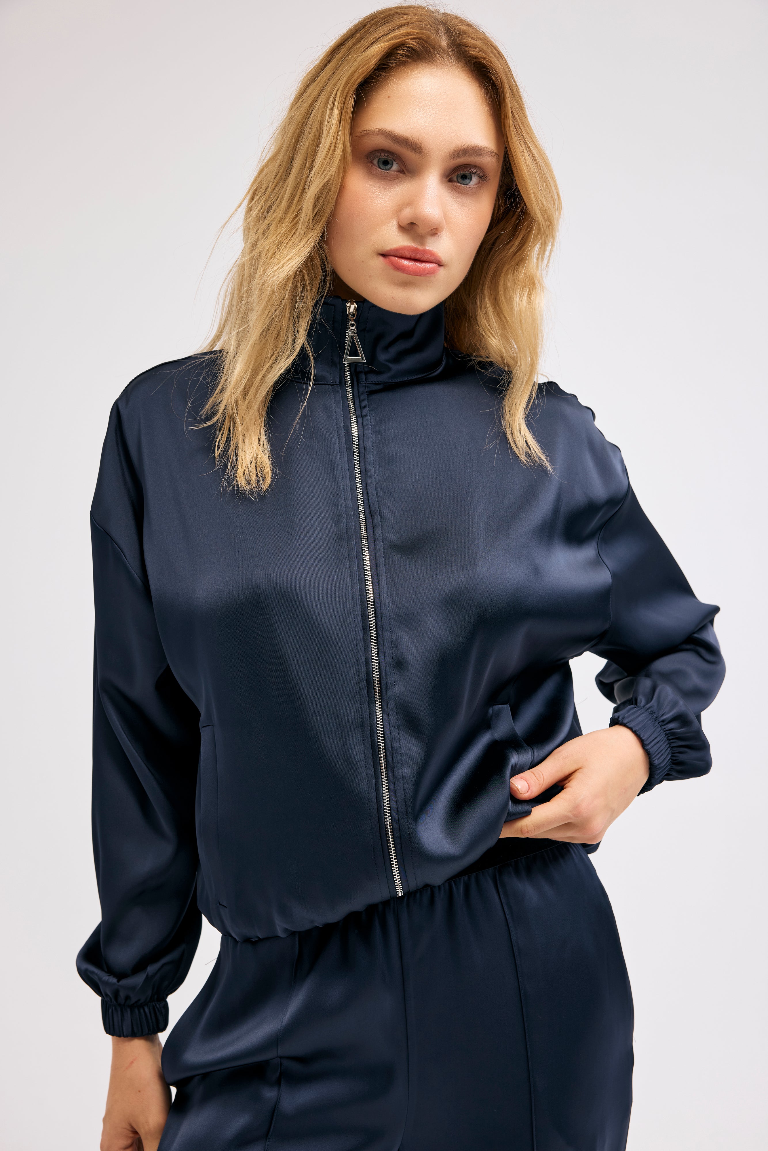 Diagonal-Fermuarlı Sweat-CEKET-4-Milagron.com