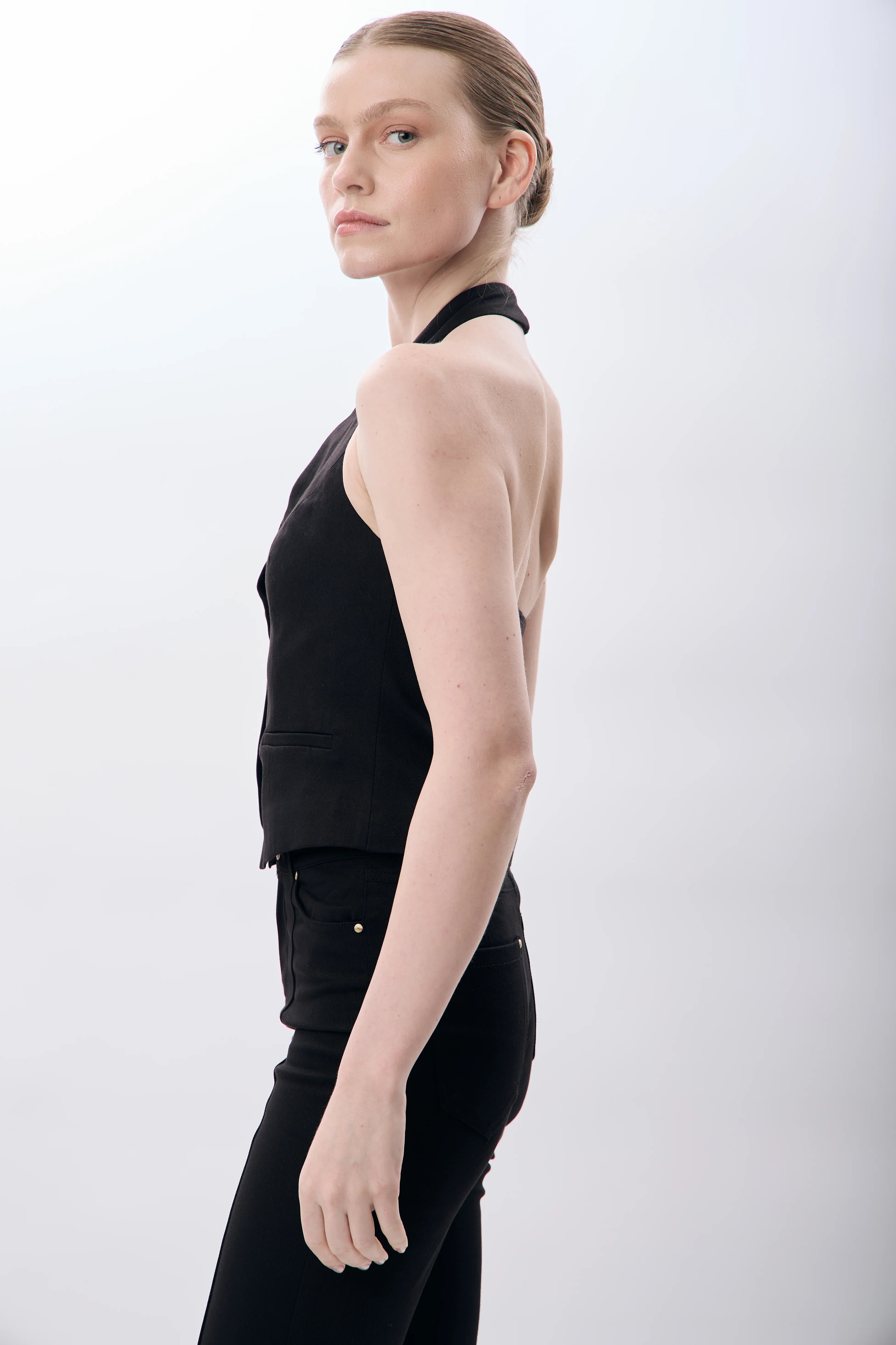 Diagonal-Halter Yaka Düğmeli Yelek-Yelek-4-Milagron.com