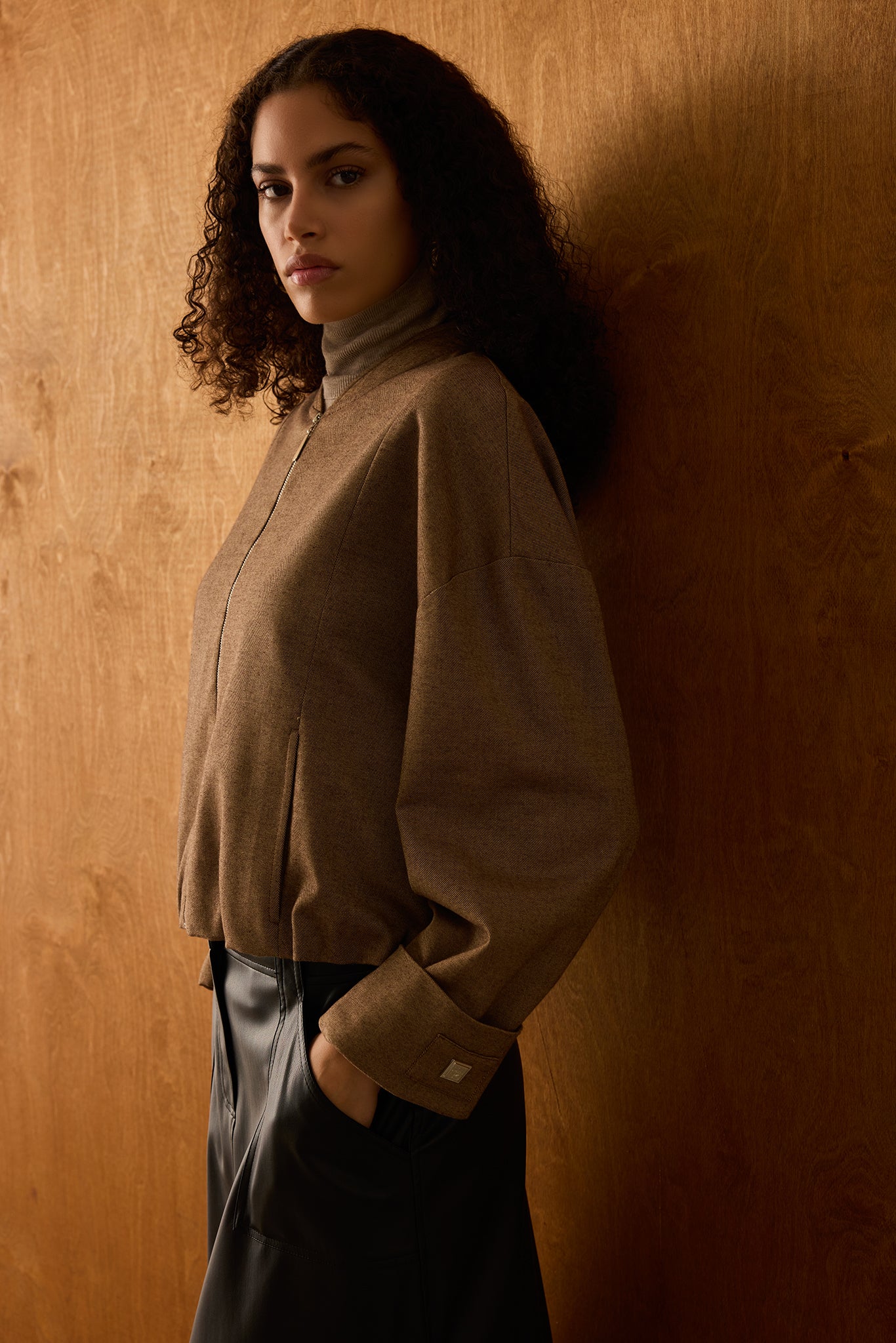 Diagonal-Kahverengi Fermuarlı Bomber Ceket-Ceket-4-Milagron.com