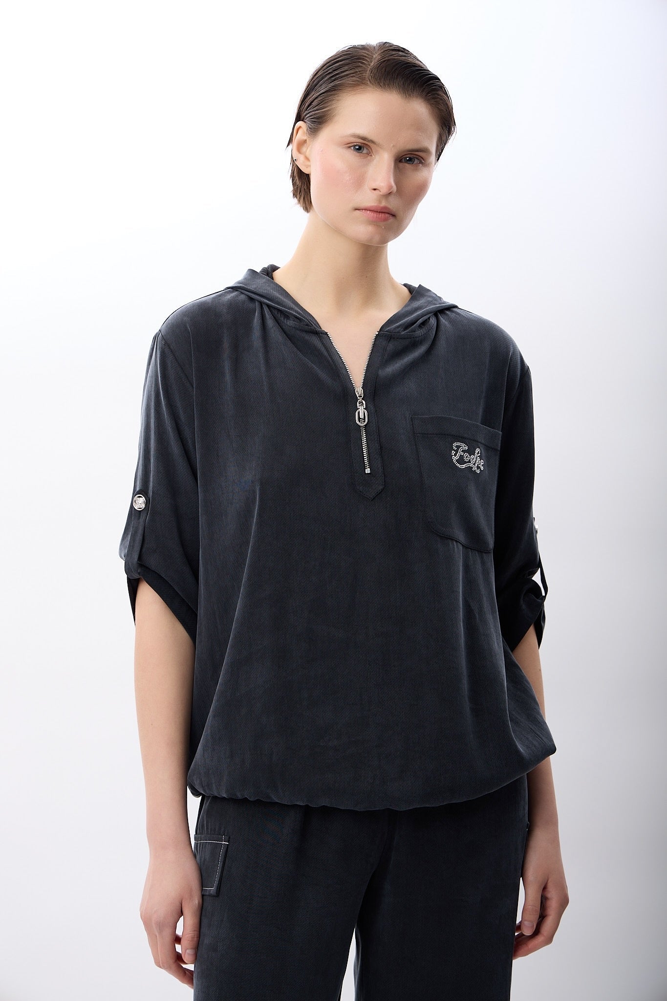 Diagonal-Kapüşonlu Ve Yarım Fermuarlı Bluz (Siyah)-BLUZ-1-Milagron.com