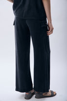 Diagonal-Kemerli Kapak Cepli Pantolon-Pantolon-4-Milagron.com