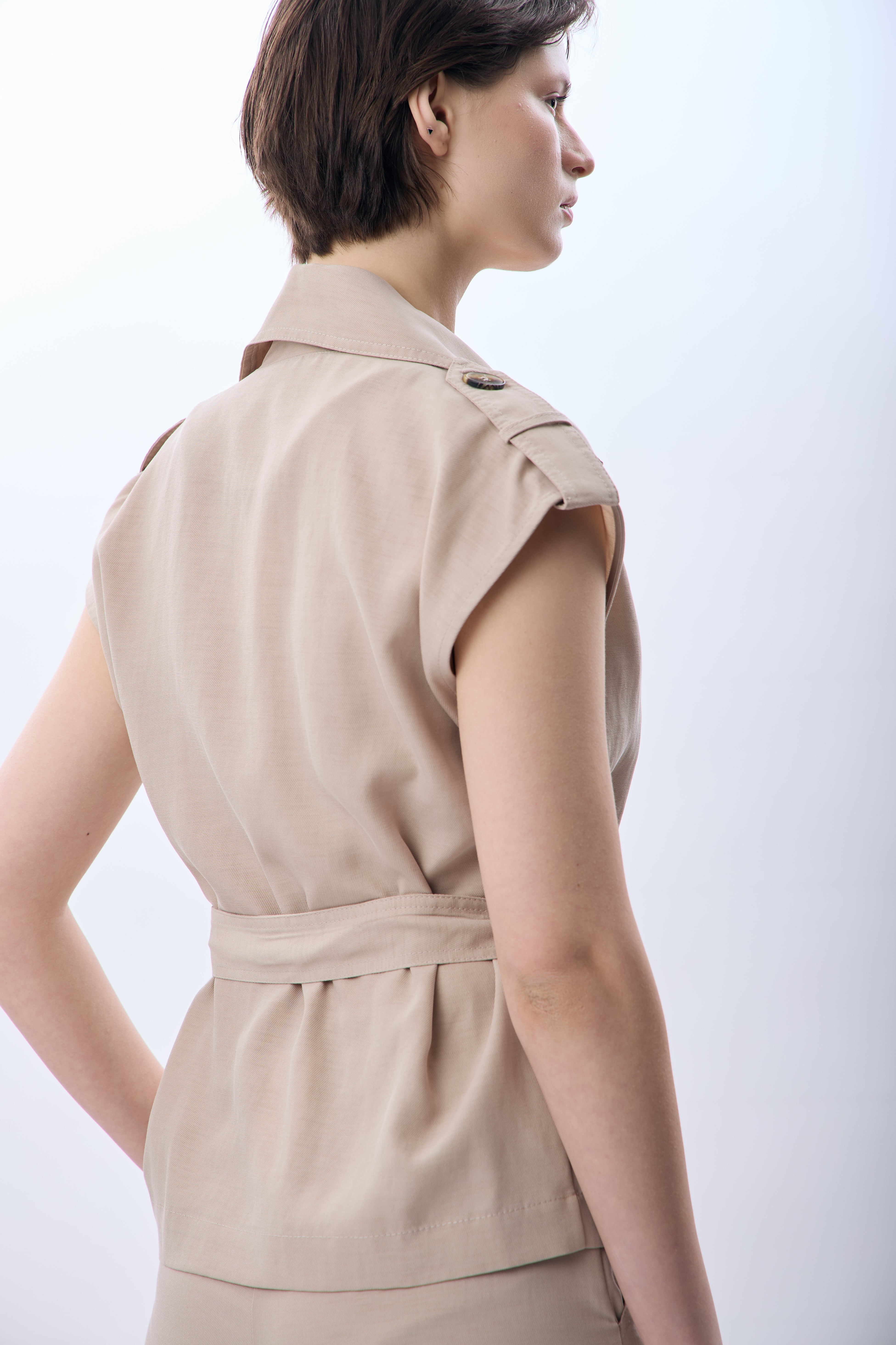 Diagonal-Kemerli Kruvaze Yelek-Yelek-3-Milagron.com