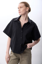 Diagonal-Kısa Kollu Crop Gömlek-Gömlek-1-Milagron.com