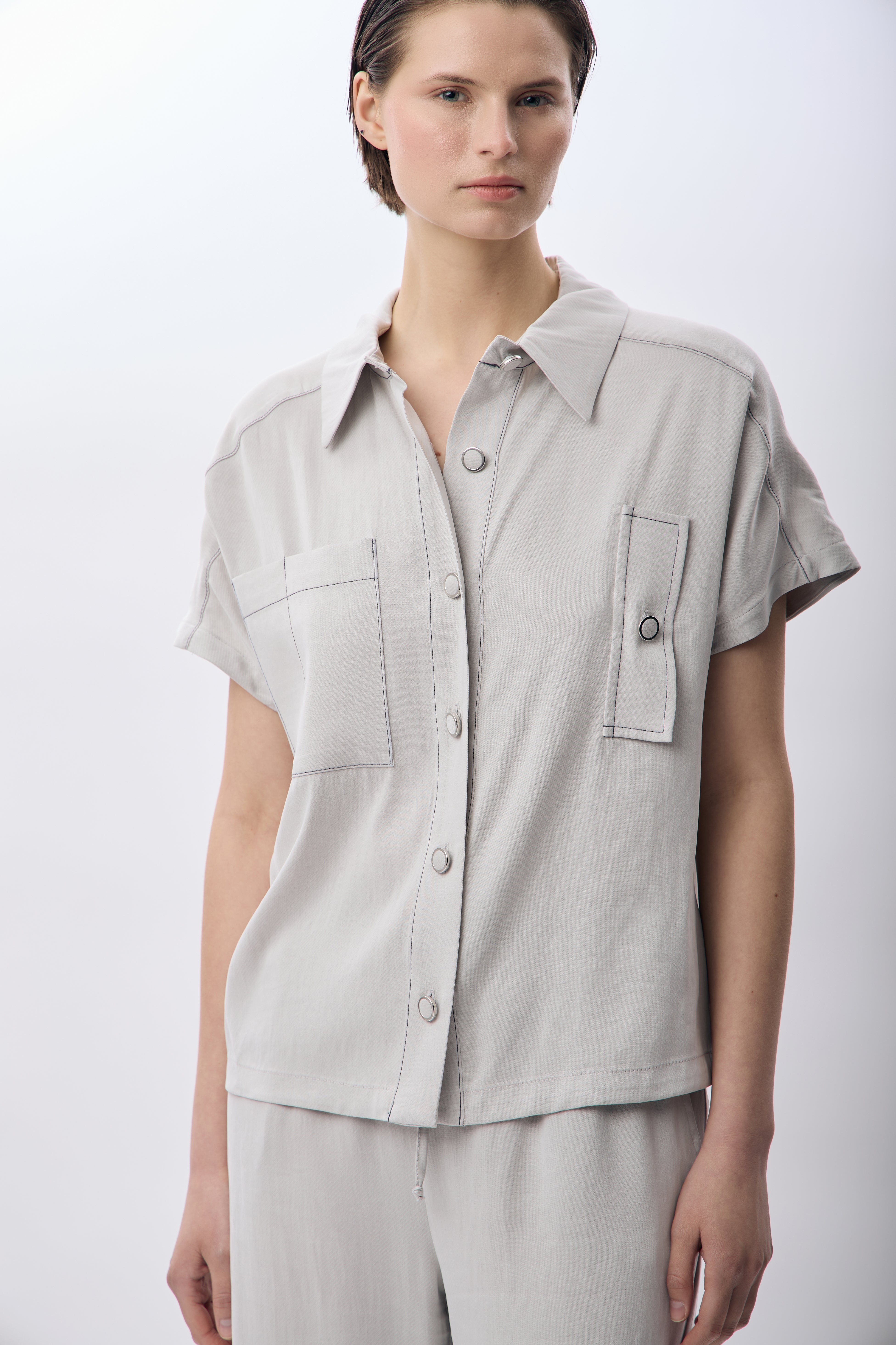 Diagonal-Kısa Kollu Kapak Cepli Gömlek-Gömlek-3-Milagron.com