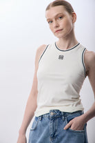 Diagonal-Kontrast Çizgili Ribanalı Atlet-T-Shirts-1-Milagron.com