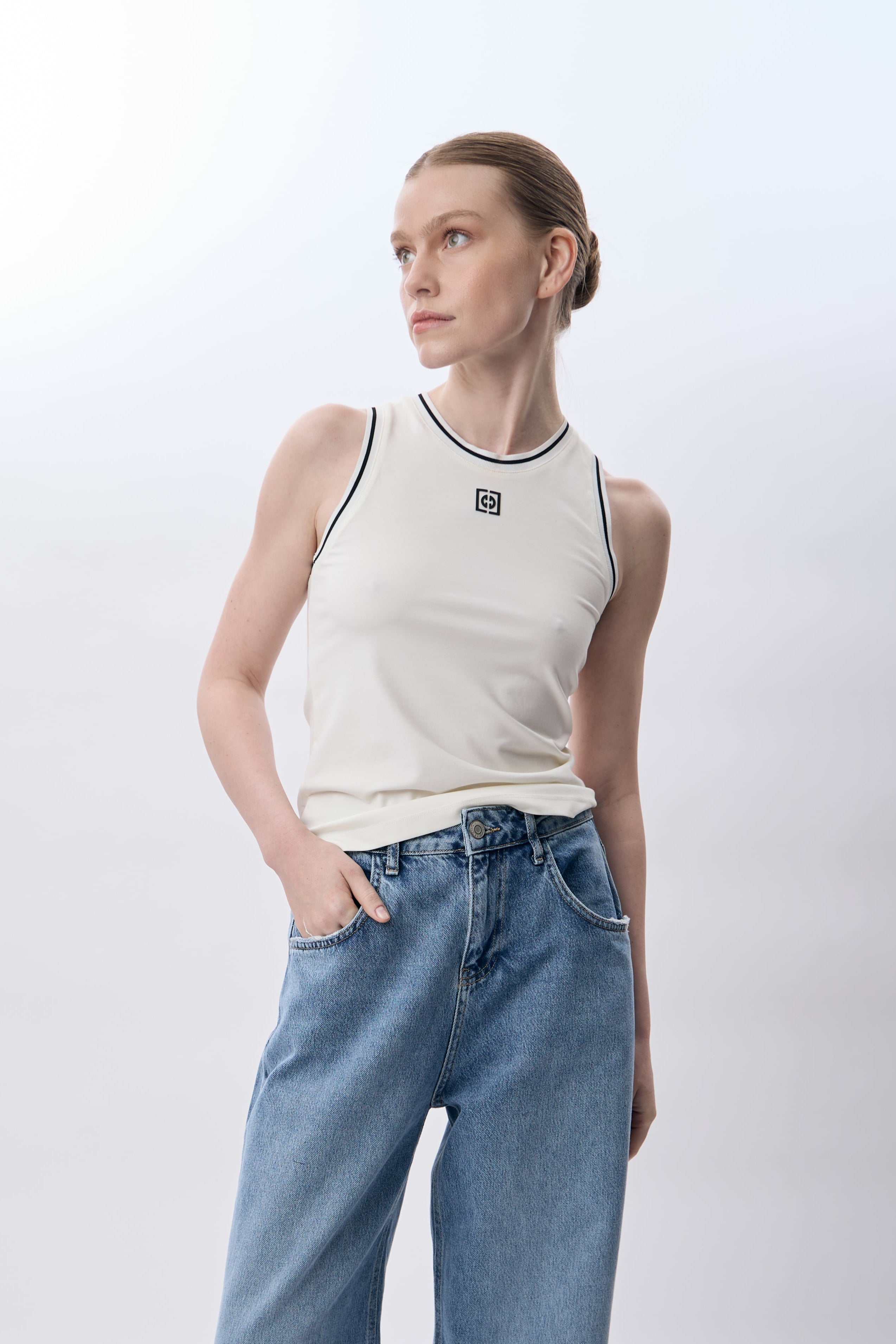 Diagonal-Kontrast Çizgili Ribanalı Atlet-T-Shirts-2-Milagron.com