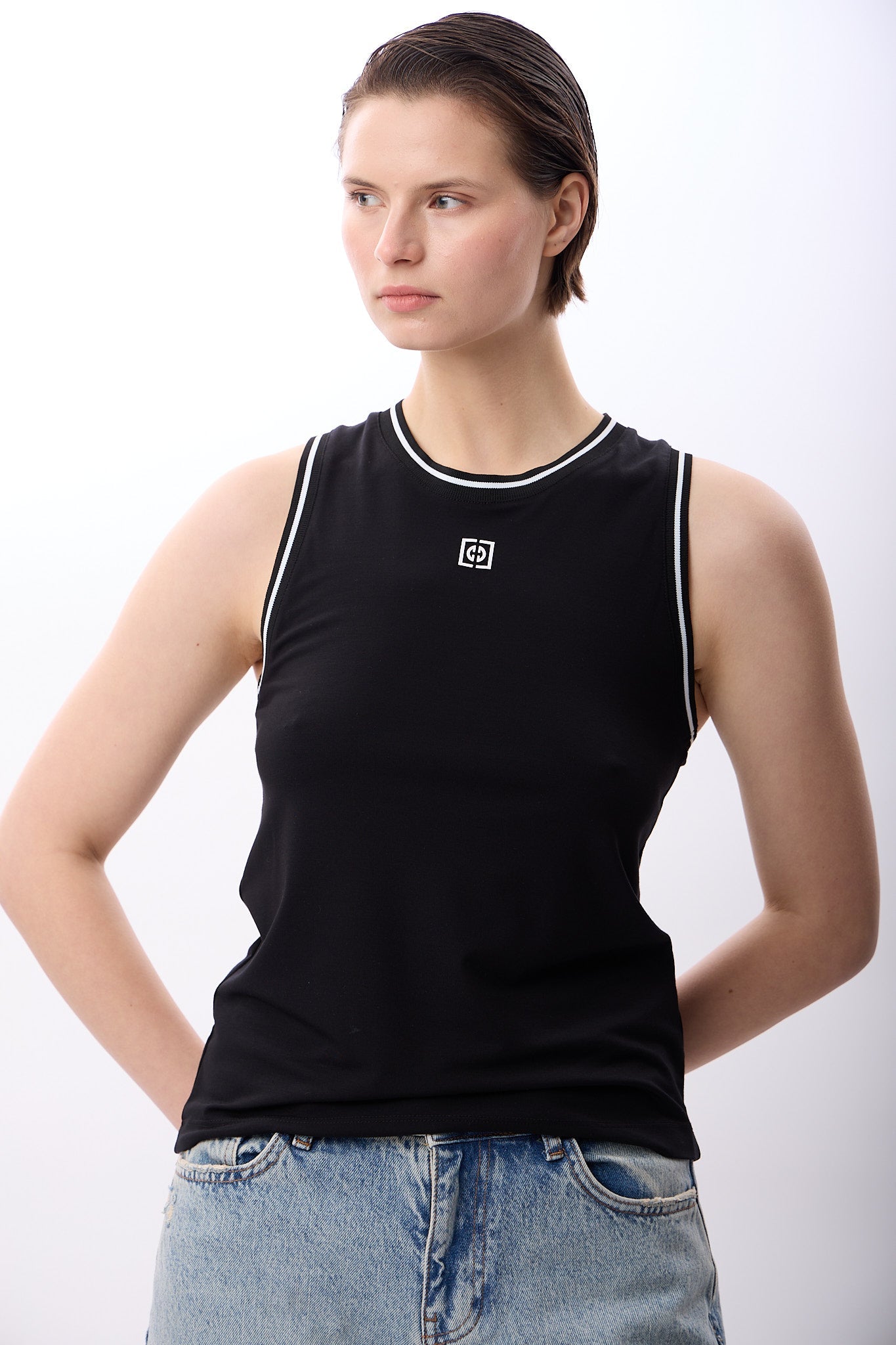 Diagonal-Kontrast Çizgili Ribanalı Atlet-T-Shirts-5-Milagron.com