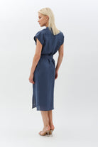 Diagonal-Kuşaklı Düğme Detaylı Elbise-Elbise-3-Milagron.com