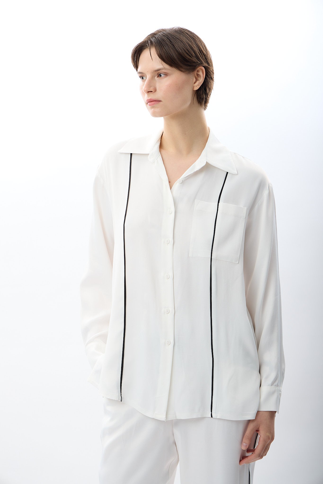 Diagonal-Uzun Kollu Tek Cepli Gömlek-Gömlek-2-Milagron.com