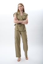 Diagonal-Yan Cep Detaylı Rahat Pantolon-Pantolon-4-Milagron.com