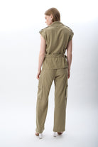 Diagonal-Yan Cep Detaylı Rahat Pantolon-Pantolon-9-Milagron.com