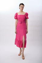 Diagonal-Yırtmaç Detaylı Balon Kollu Kemerli Elbise-Elbise-1-Milagron.com