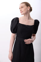 Diagonal-Yırtmaç Detaylı Balon Kollu Kemerli Elbise-Elbise-5-Milagron.com