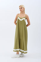 Diagonal-Yırtmaçlı Salaş Elbise-Elbise-1-Milagron.com