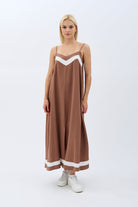Diagonal-Yırtmaçlı Salaş Elbise (Kahverengi)-Elbise-1-Milagron.com
