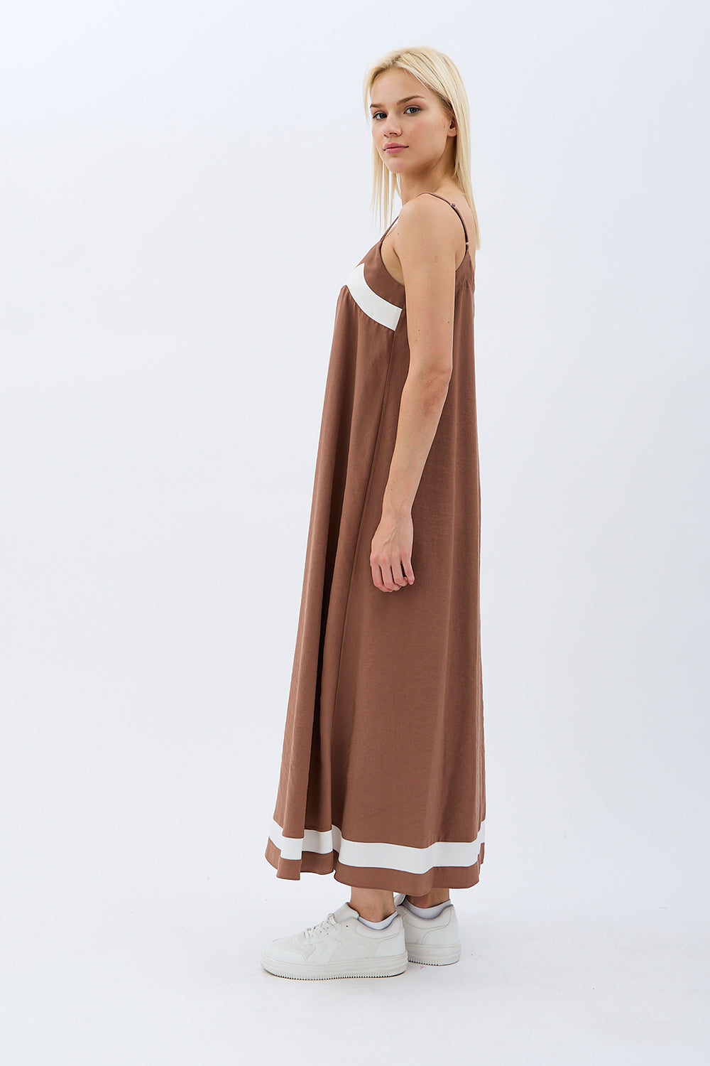Diagonal-Yırtmaçlı Salaş Elbise (Kahverengi)-Elbise-5-Milagron.com
