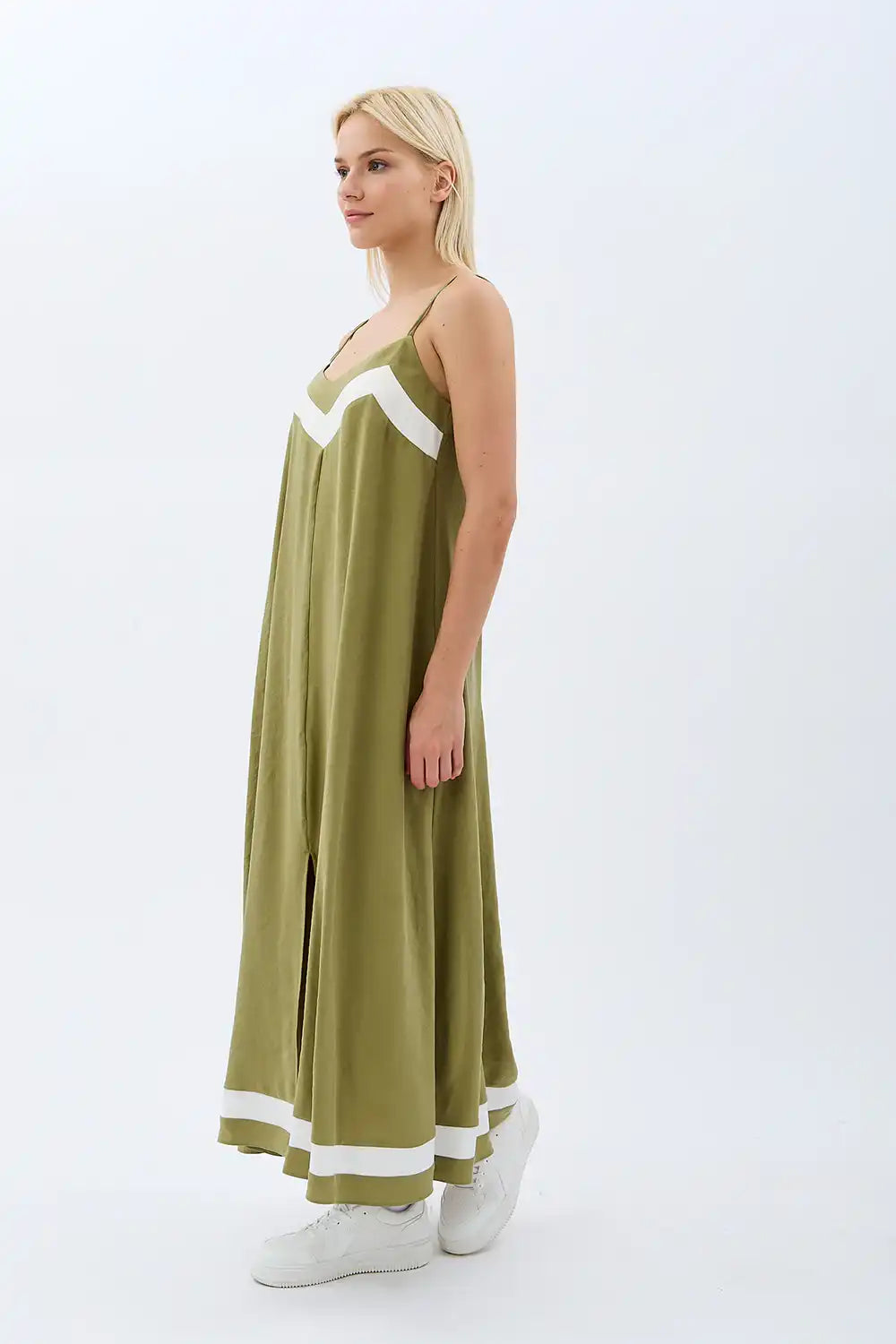 Yırtmaçlı Salaş Elbise (Yeşil)