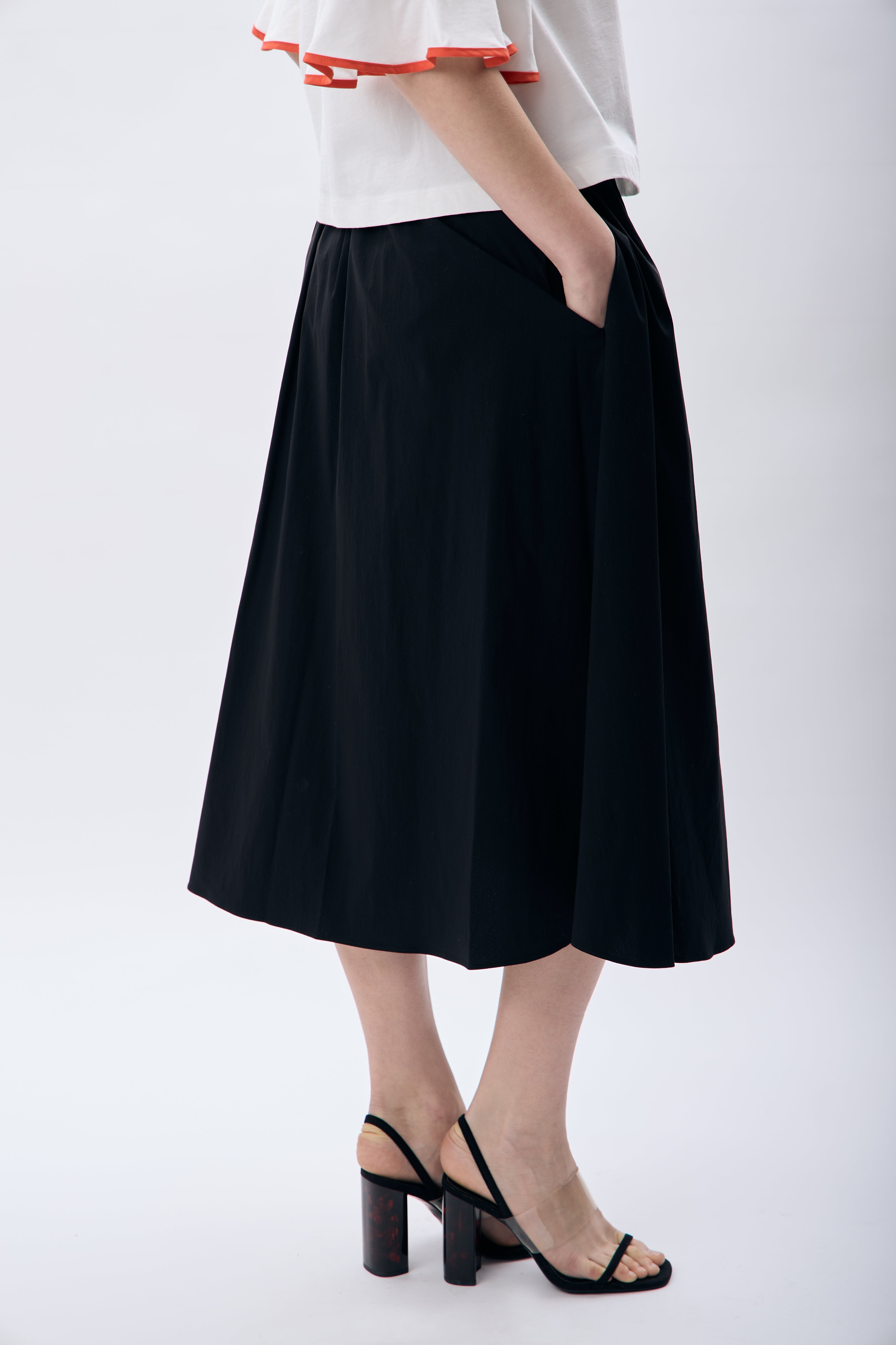 Diagonal-Yüksek Bel Düğmeli Kloş Etek-Etek-2-Milagron.com