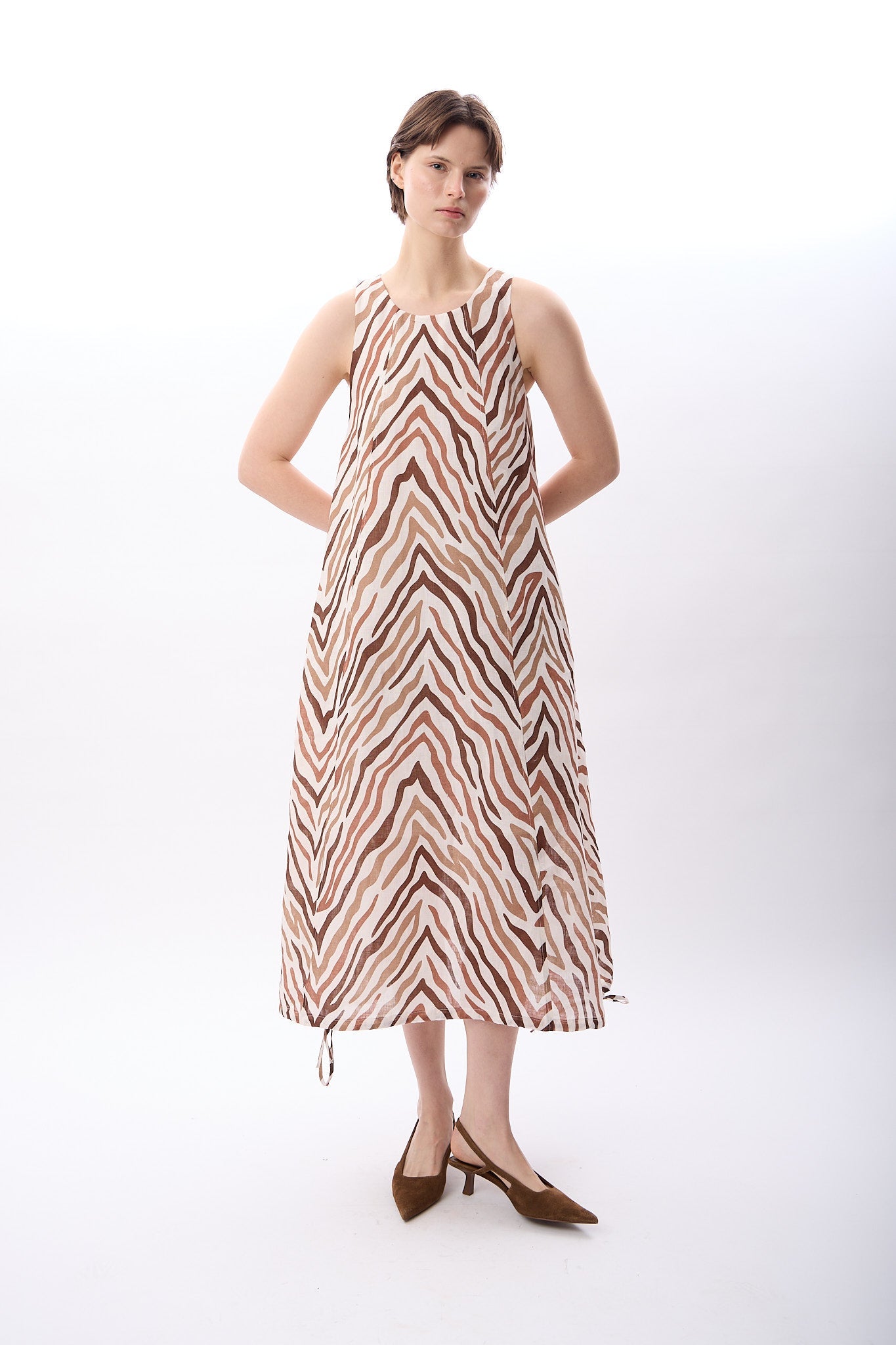 Diagonal-Zebra Desenli Bol Kesim Elbise-Elbise-1-Milagron.com