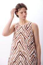 Diagonal-Zebra Desenli Bol Kesim Elbise-Elbise-2-Milagron.com