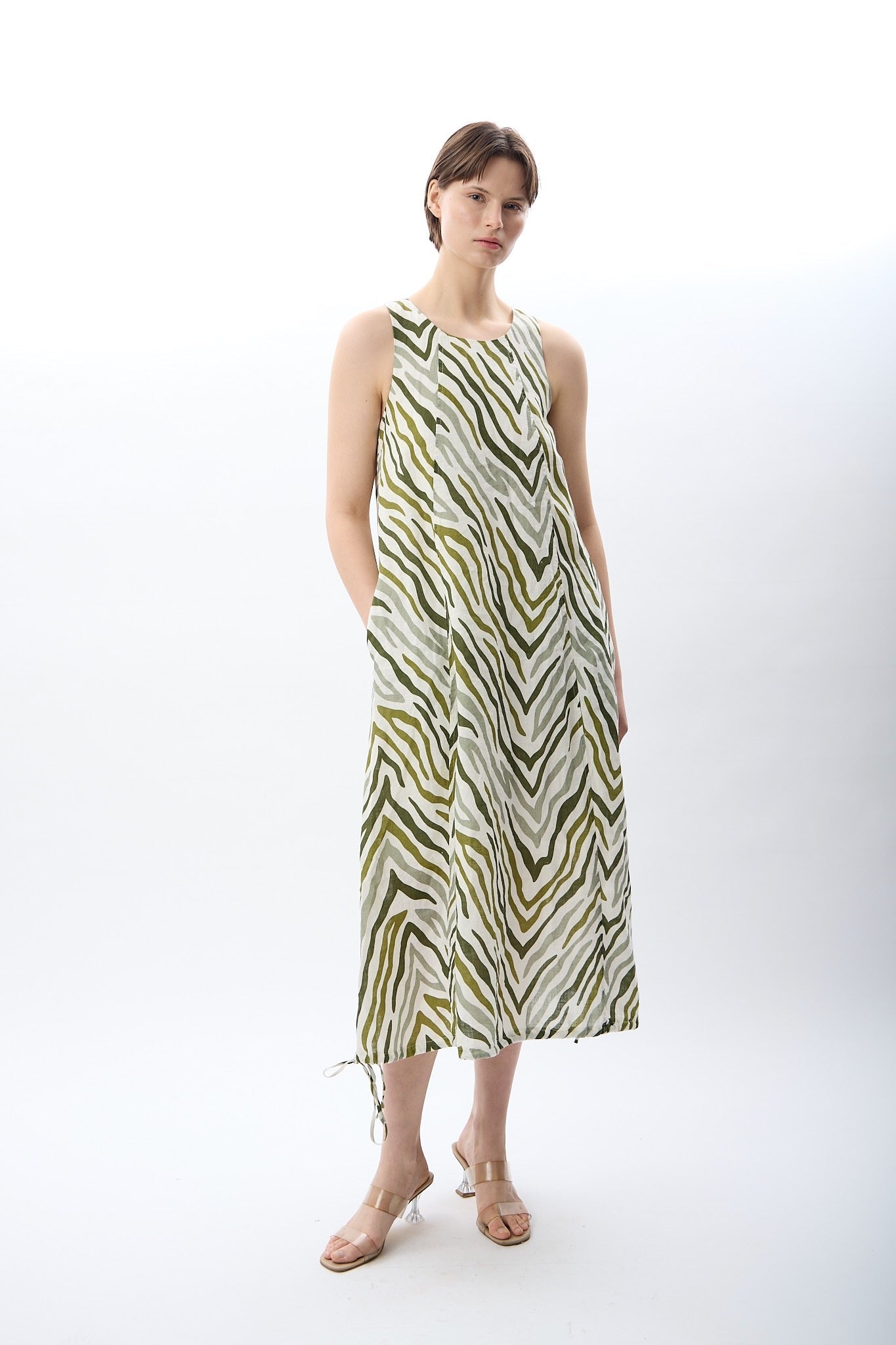 Diagonal-Zebra Desenli Bol Kesim Elbise-Elbise-6-Milagron.com