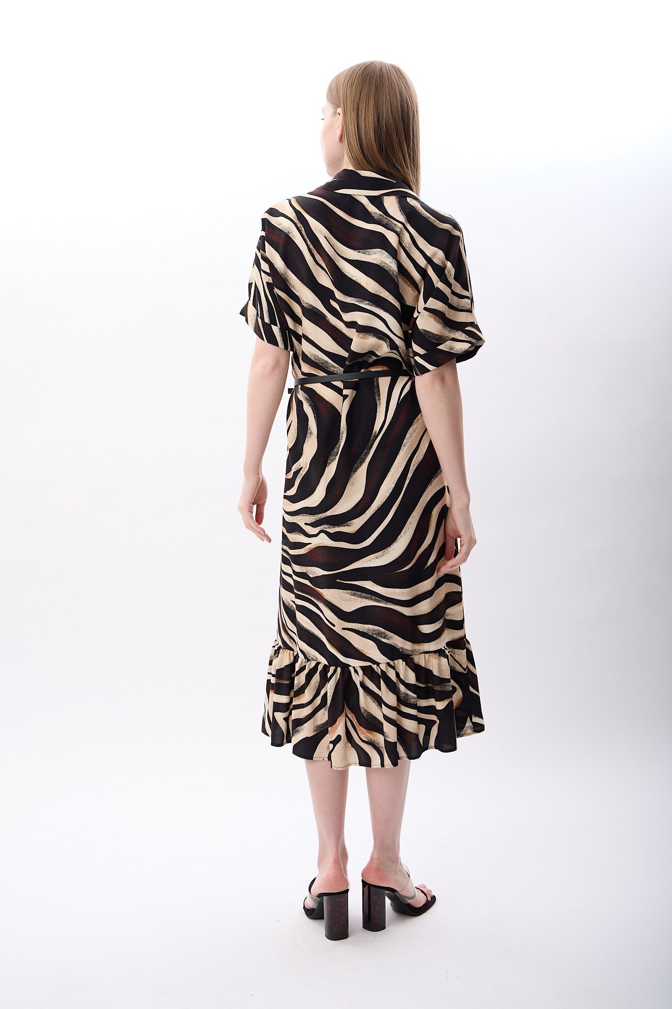 Diagonal-Zebra Desenli Fırfırlı Elbise-Elbise-3-Milagron.com