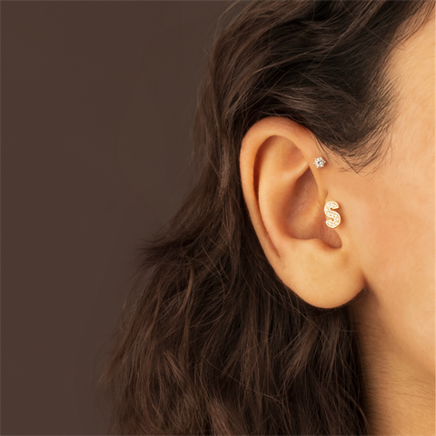 Dianora Piercing-14 Ayar Altın Taşlı Düz S Harfi Tragus Piercing-Taşlı Düz Harf Tragus Piercing-2-Milagron.com