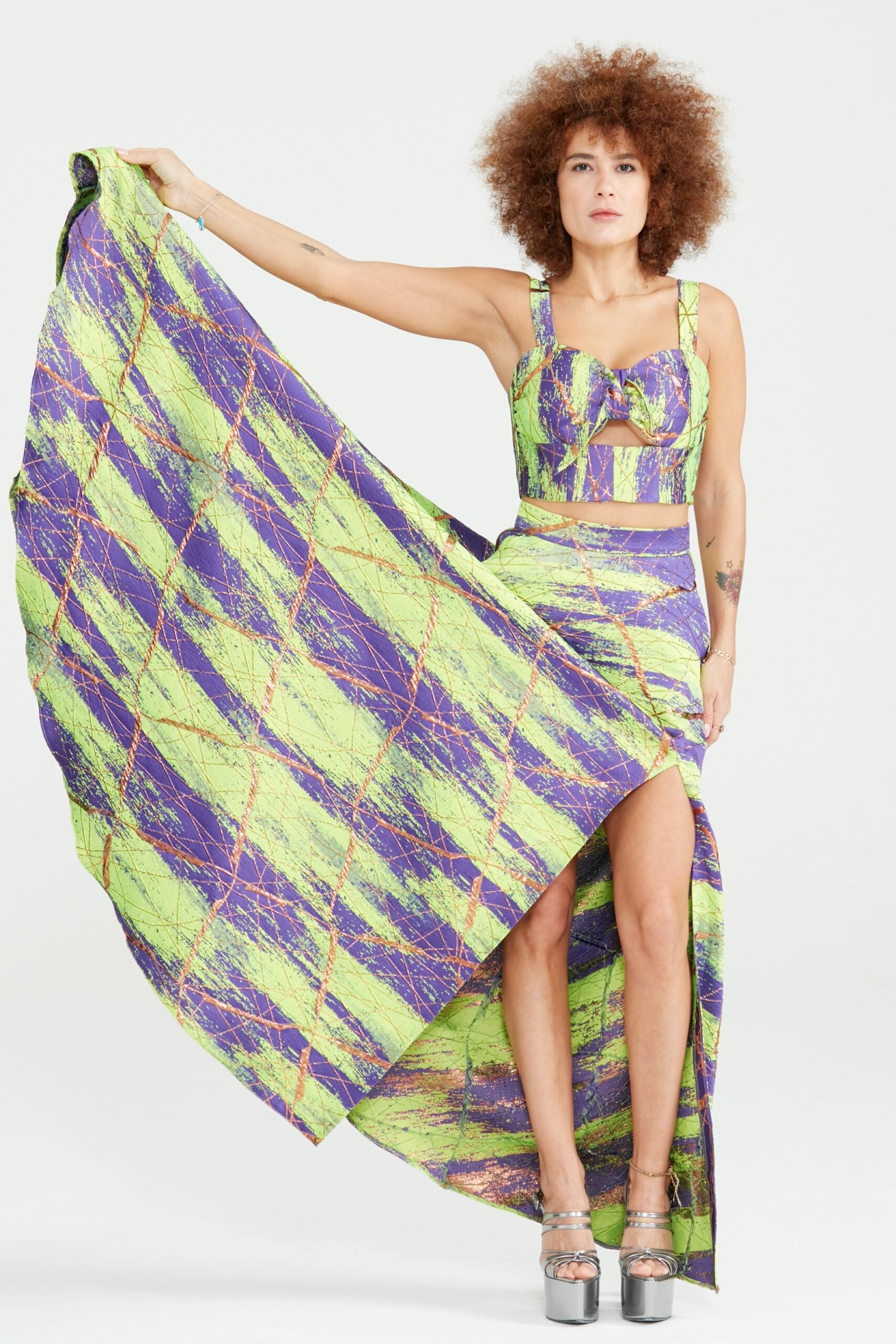 Dollie Bell-Shine Yarım Daire Yırtmaçlı Etek – Mor/Yeşil-Etek-2-Milagron.com