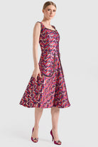 Dollie Bell-Twinkle Kare Yaka Boncuk Detaylı Mini Elbise-Flaming Star, Platform-5-Milagron.com