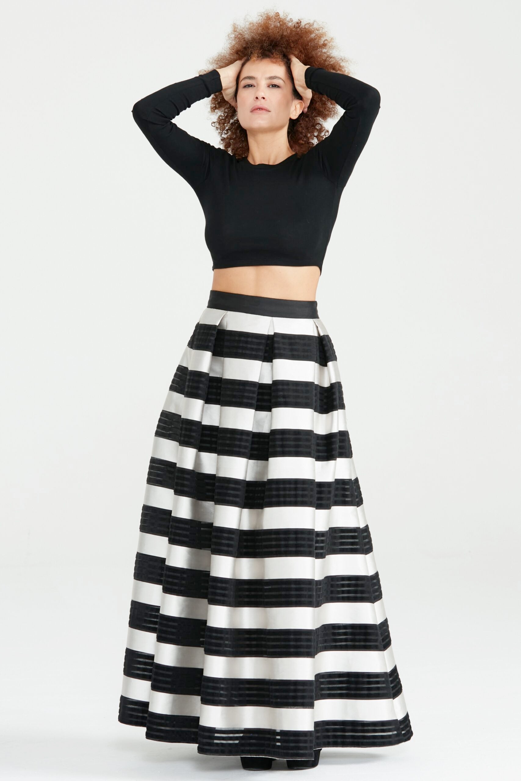 Dollie Bell-Twinkle Pileli Maxi Etek Siyah Beyaz çizgili-Flaming Star-8-Milagron.com