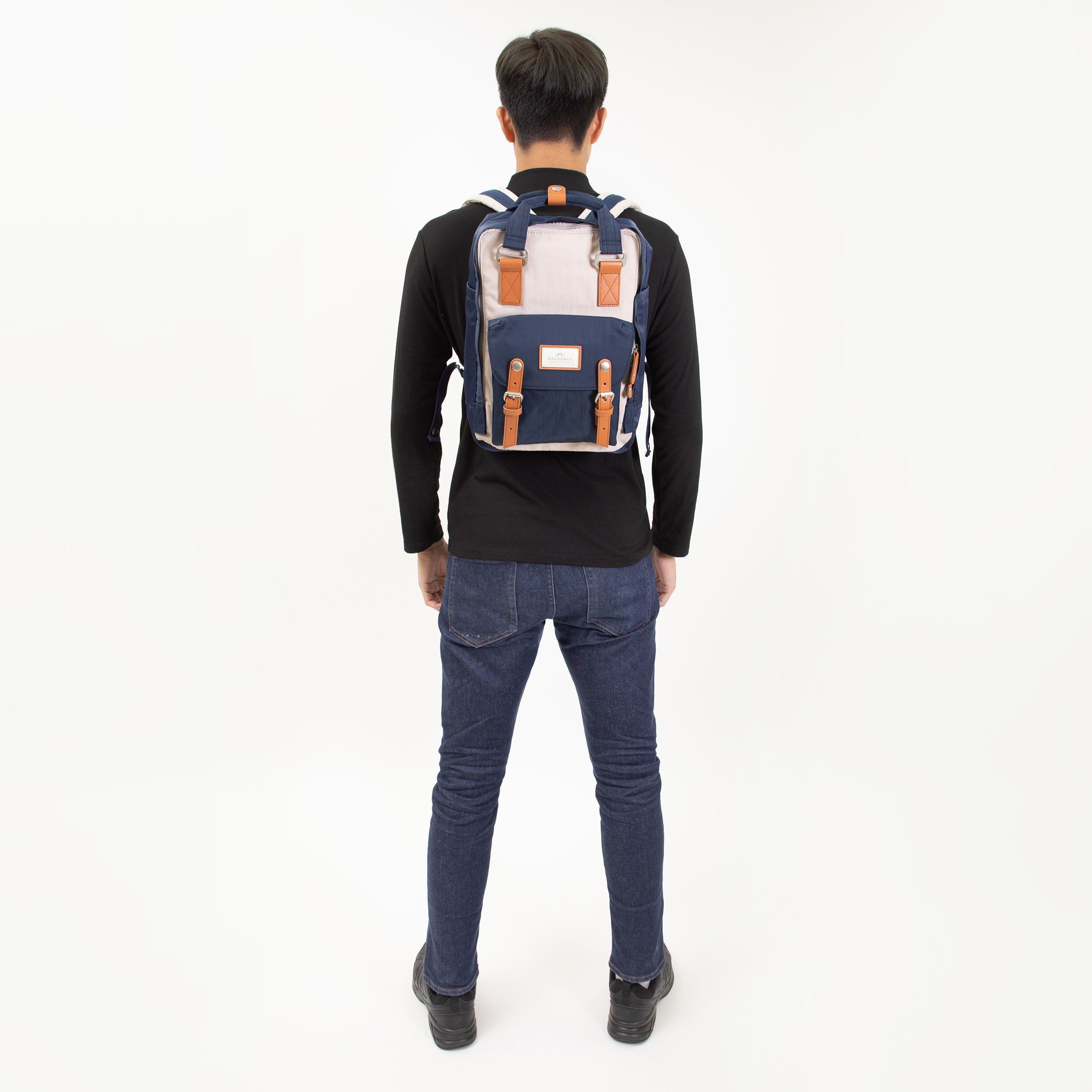 Doughnut Macaroon Ivory X Navy Unisex Sırt Çantası