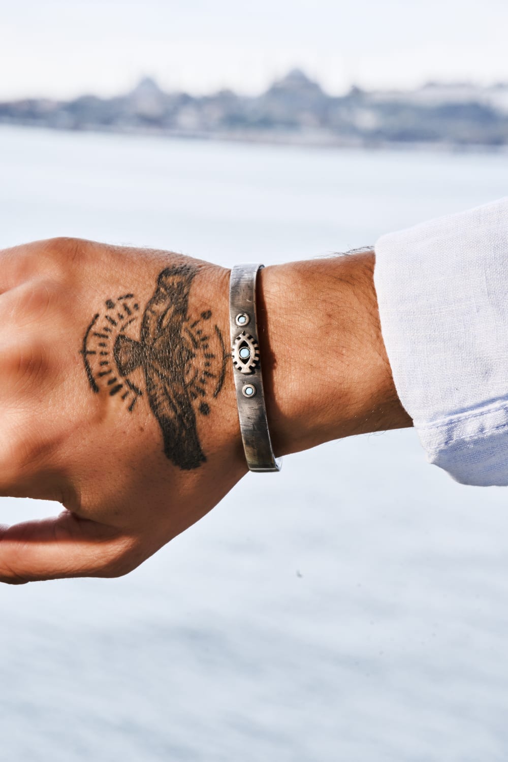 Dunkel Design-Cliff 925 Ayar Gümüş Kelepçe-Bileklik-2-Milagron.com