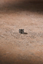 Dunkel Design-Hadley Kıkırdak Küpe-Küpe-4-Milagron.com