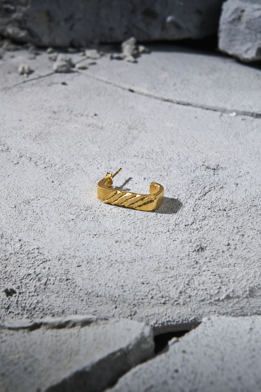 Dunkel Design-Jossie Gümüş Küpe-Küpe-4-Milagron.com