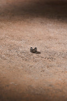 Dunkel Design-Wyla Kıkırdak Küpe-Küpe-3-Milagron.com