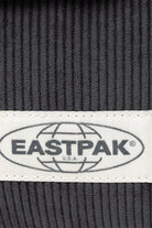 Eastpak-Day Pak'r S Ribs Black-Sırt Çantası-4-Milagron.com