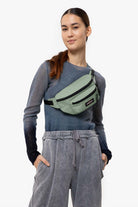 Eastpak-Doggy Bag Frosty Mint-Bel Çantası-2-Milagron.com
