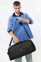 Eastpak-Duffl'r M Black-Bavul & Seyahat Çantası-7-Milagron.com