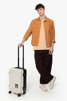 Eastpak-Resist'r Case S Basquiat Pegasus-Bavul & Seyahat Çantası-5-Milagron.com