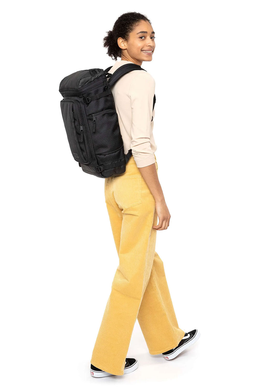 Eastpak-Tecum Top Cnnct Coat-Sırt Çantası-3-Milagron.com