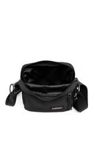 Eastpak-The Bigger One Black-Omuz Çantası-2-Milagron.com