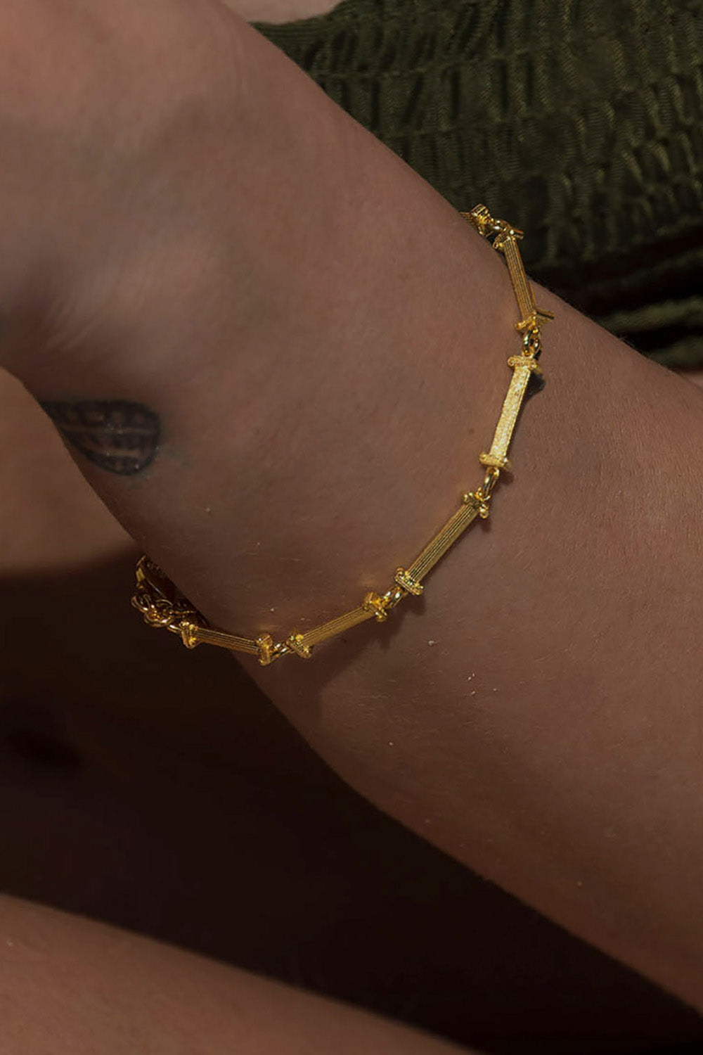 Ece London-Ionic Bileklik-Bileklik-2-Milagron.com