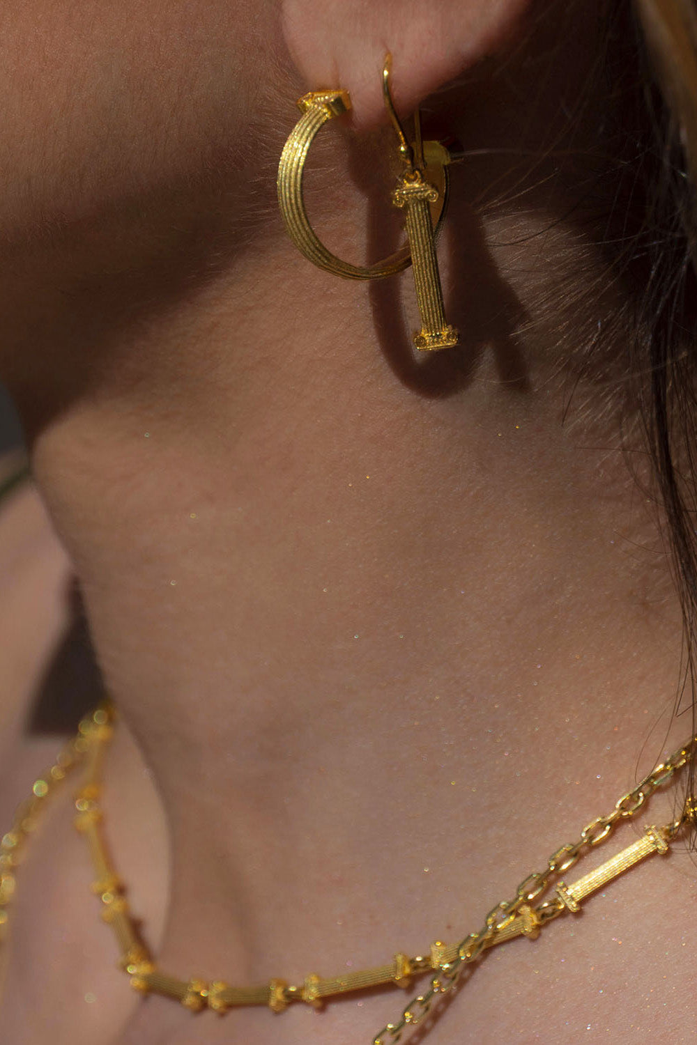 Ece London-Ionic Halka Küpe-Küpe-2-Milagron.com